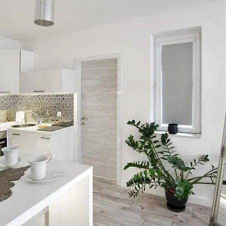 Beautiful Place In The Heart Of The City!!!!