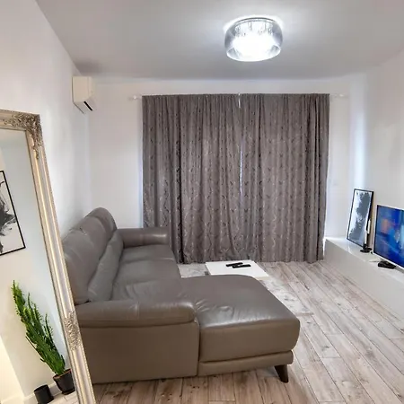 Beautiful Place In The Heart Of The City!!!! Apartament