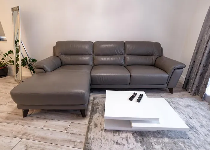 Beautiful Place In The Heart Of The City!!!!