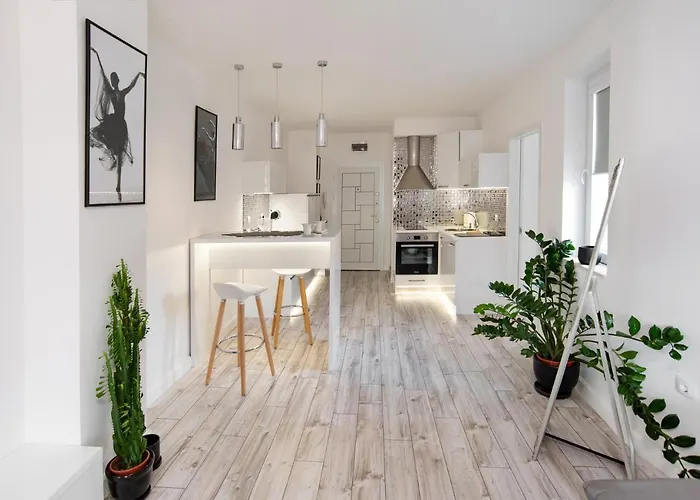 Beautiful Place In The Heart Of The City!!!! * 普罗夫迪夫